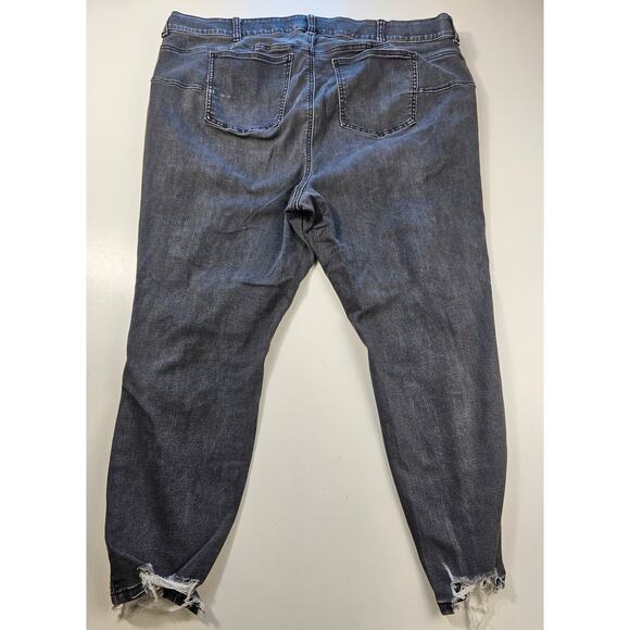 Torrid skinny bombshell black wash destroyed raw hem stretch SOFT jeans 24R HR - Picture 2 of 8